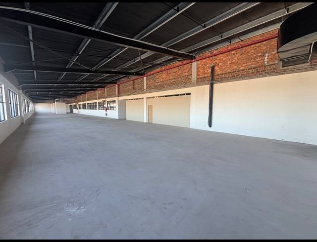 450M² OFFICE TO LET IN SIR LOWRYS PASS